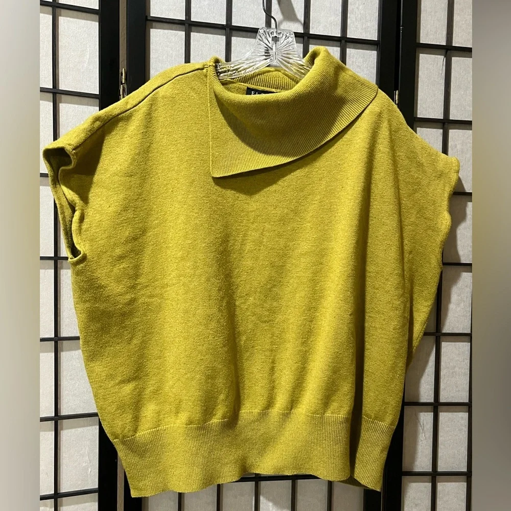 ELOQUII Bright Chartreuse Knit Poncho Sweater WOMEN SIZE 18/20